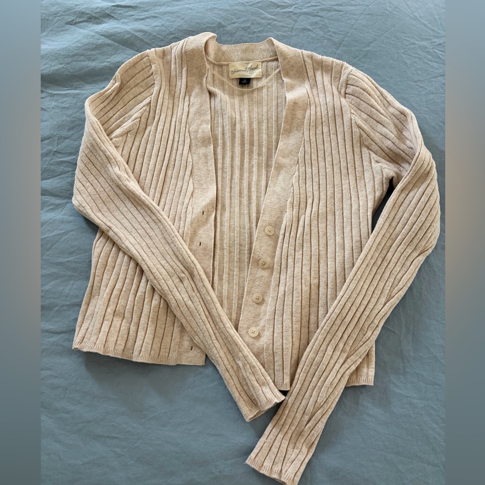 Universal Thread Beige Ribbed Button-Up Cardigan